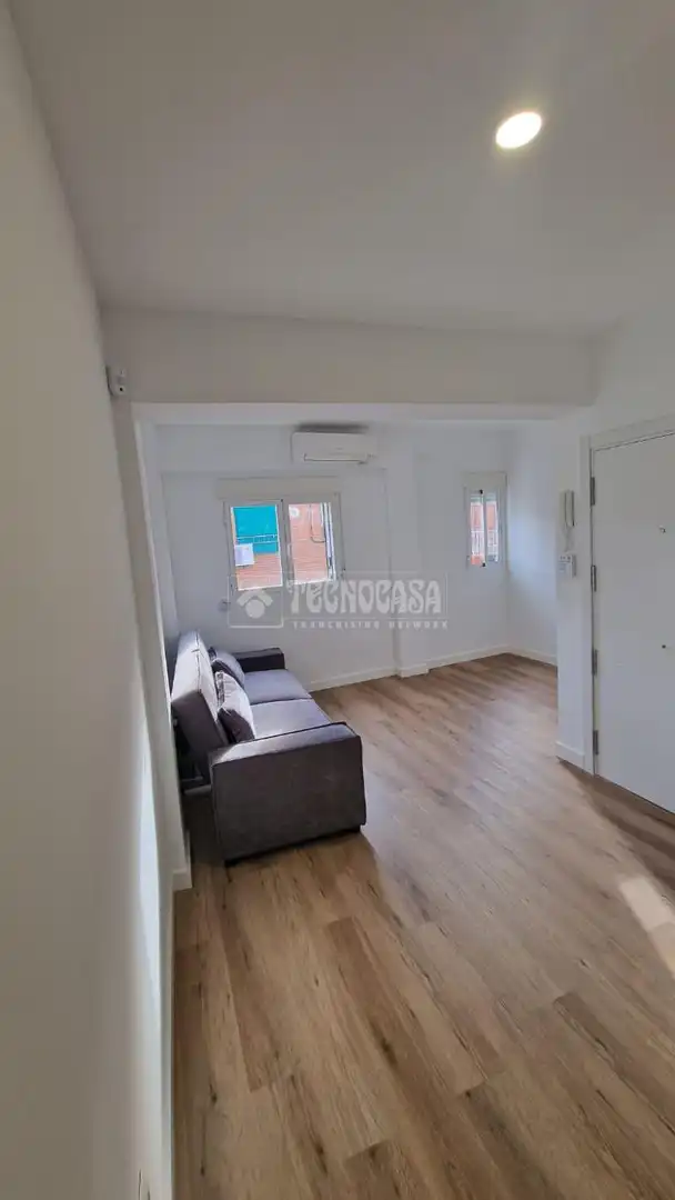 Habitación de Piso en venta en Madrid con Aire acondicionado