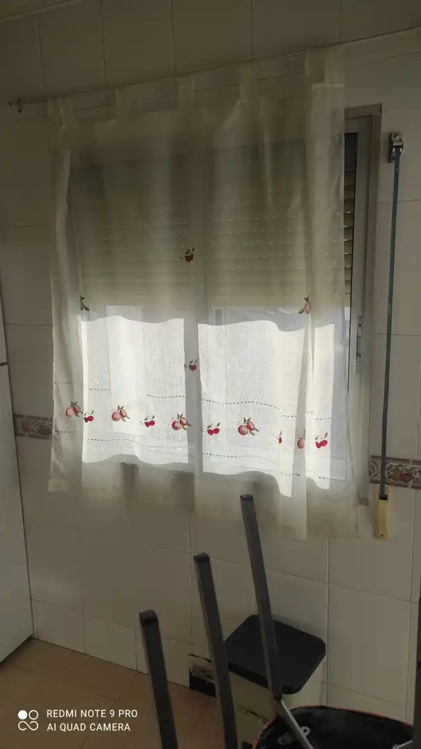 Dormitori de Apartament de lloguer en Cáceres amb Aire condicionat, Calefacció i Moblat