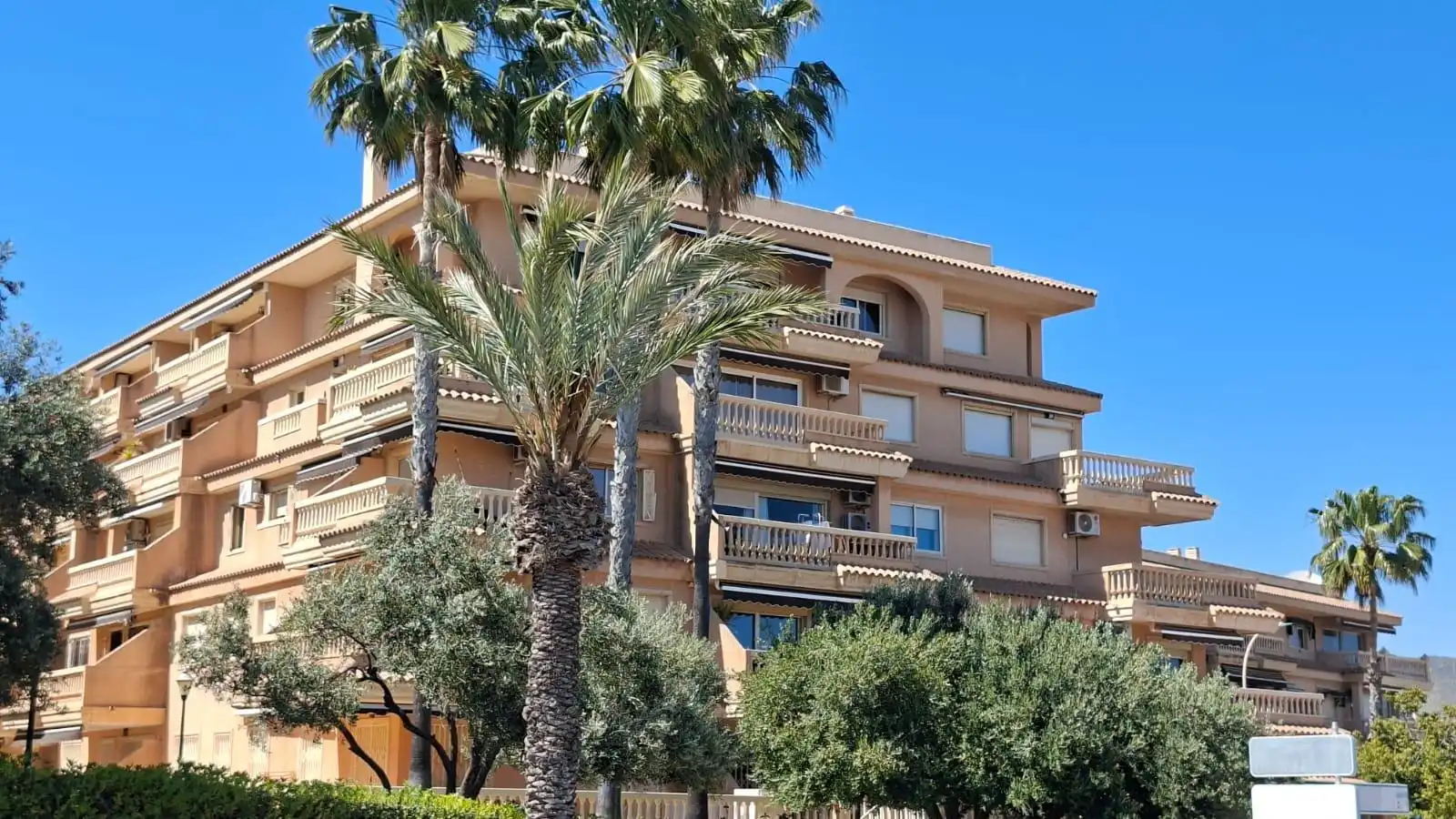 Exterior view of Apartments for sale in El Campello  with Air Conditioner, Heating and Private garden