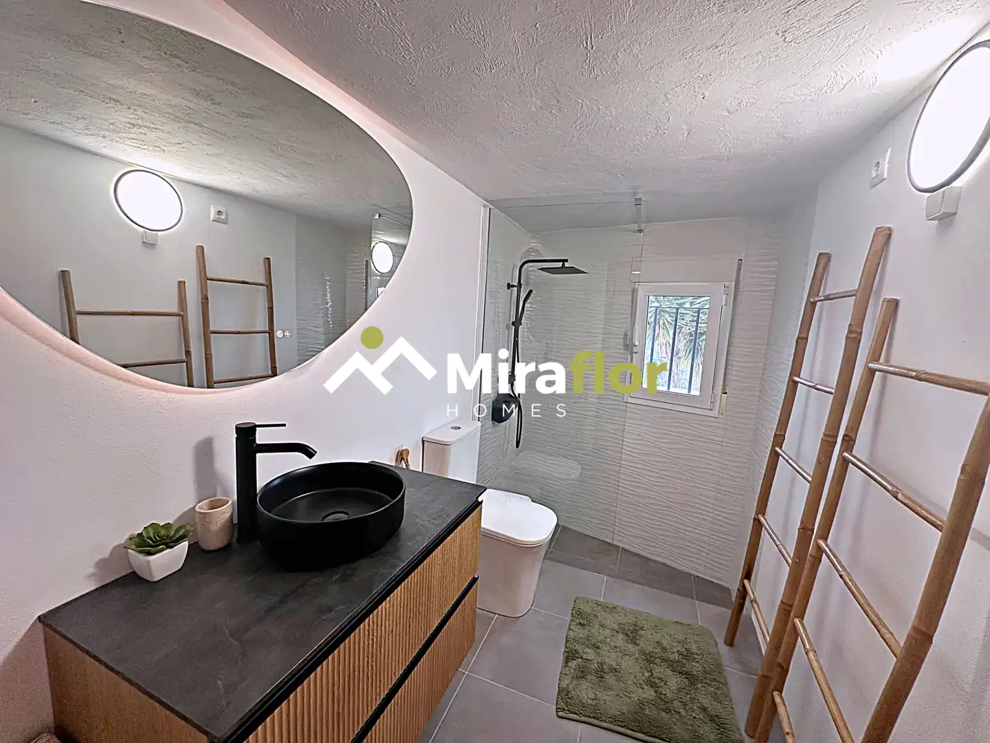 Chalet con piscina en venta en Calle los Almendros, imagen 33