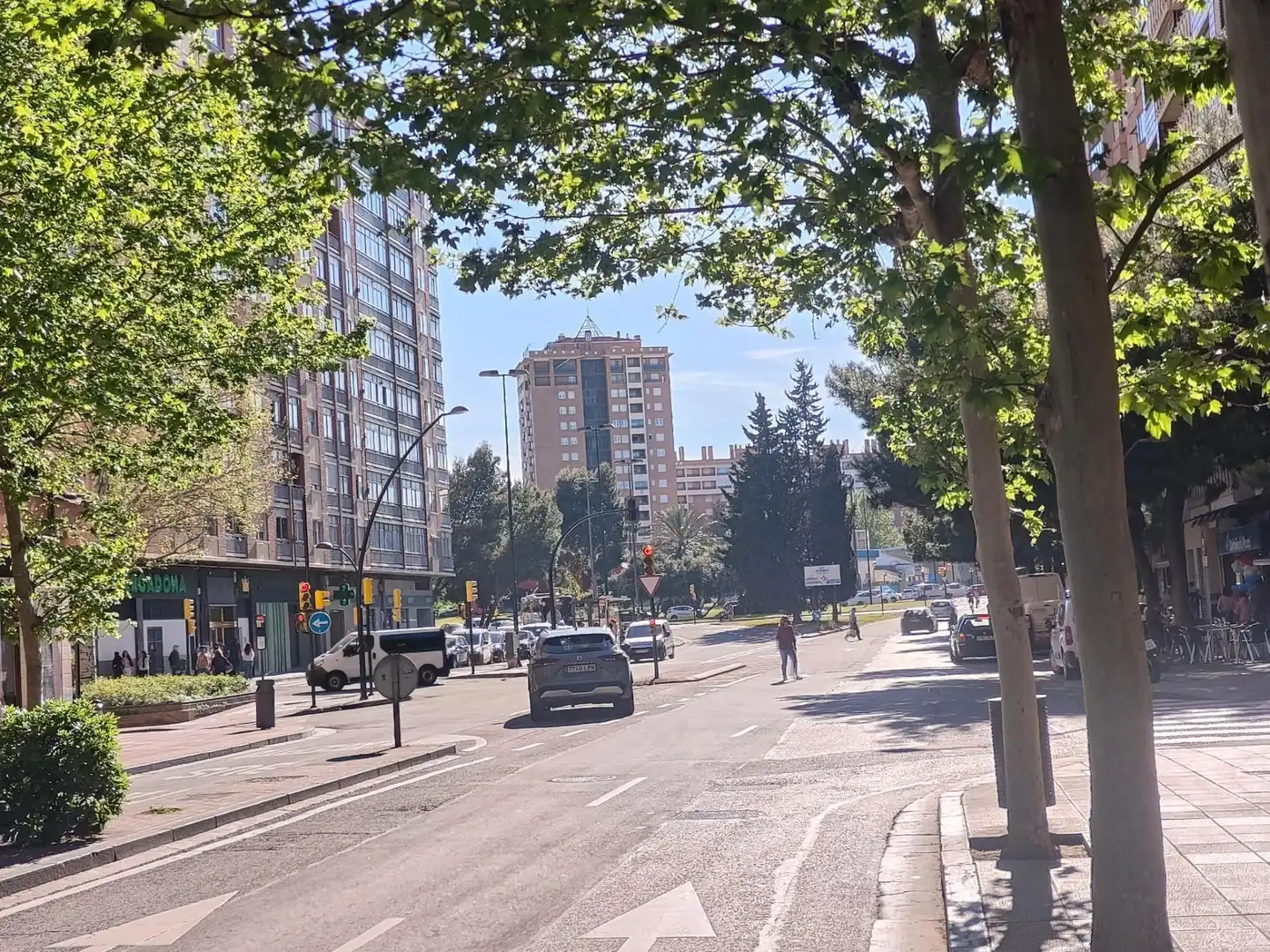 Vista exterior de Pis en venda en Zaragoza amb Calefacció, Parquet i Terrassa