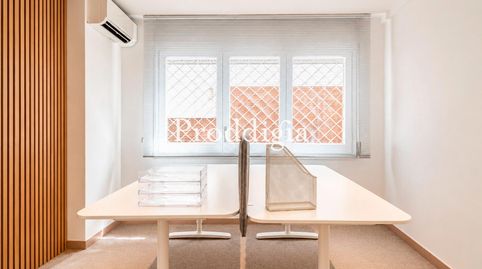 Foto 4 de Oficina de alquiler en Rosari, Les Tres Torres, Barcelona Capital