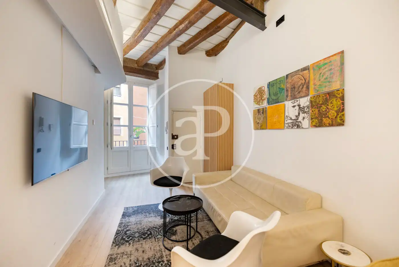 Living room of Flat for sale in Ciutat Vella