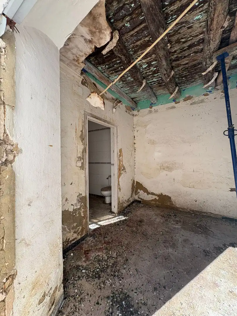 Casa adosada en venta en Carmona con Terraza