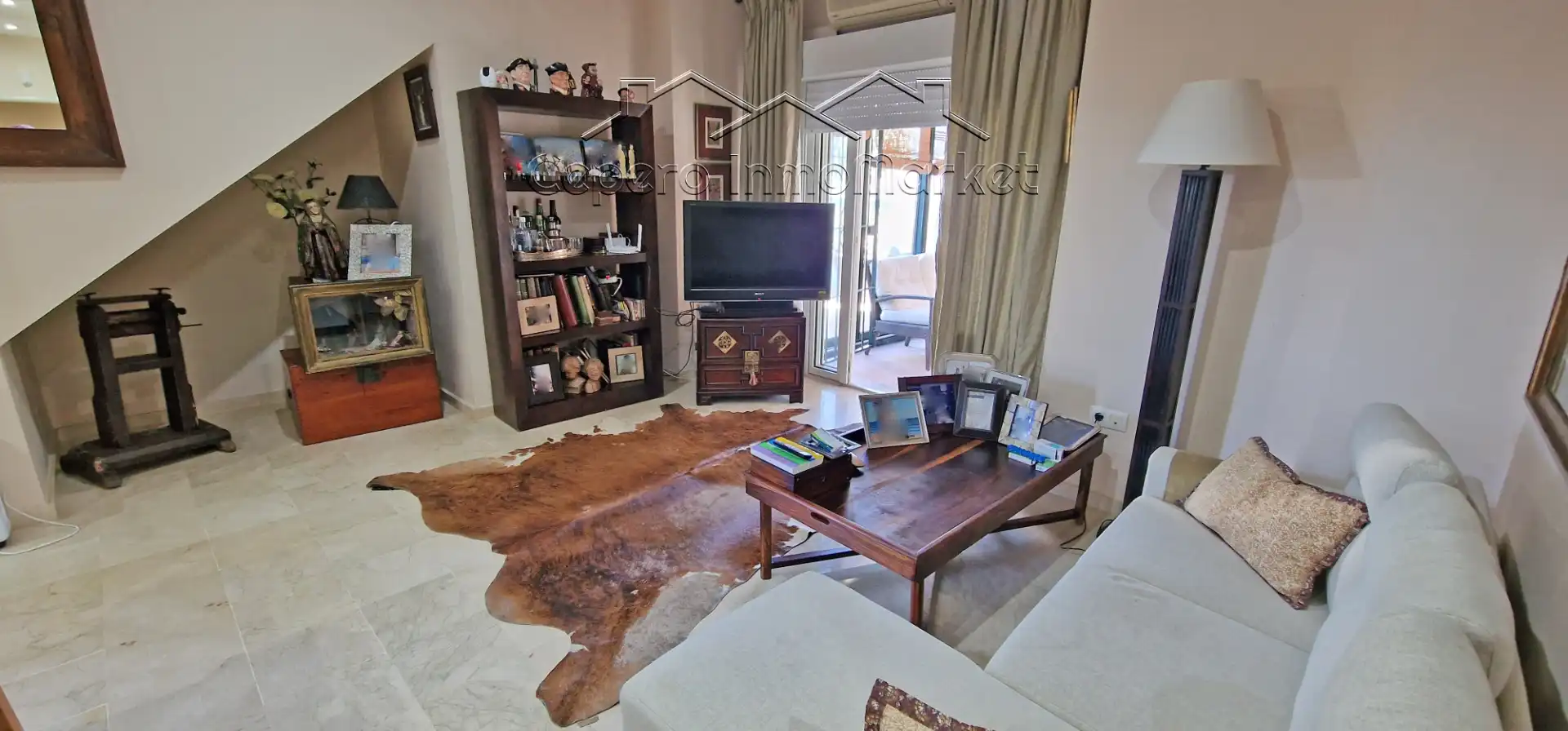 Sala d'estar de Planta baixa en venda en El Puerto de Santa María amb Aire condicionat, Terrassa i Alarma