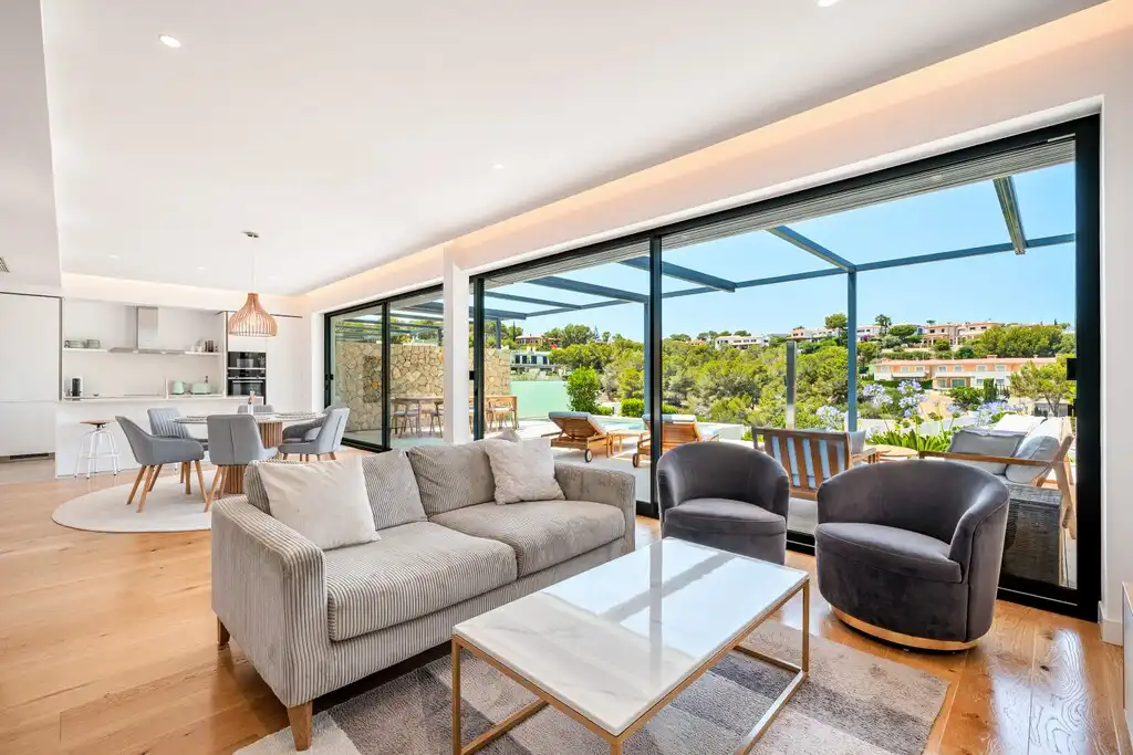 Living room of Detached homes for sale in Calvià  with Air Conditioner, Private garden and Terrace
