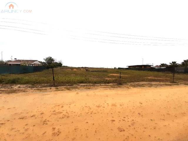 Terreno residencial en Venta en Oromana