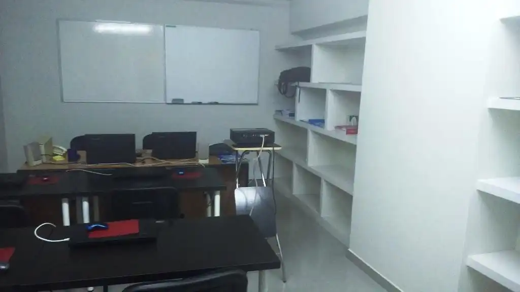 Büro zum Verkauf in Vigo  mit Klimaanlage