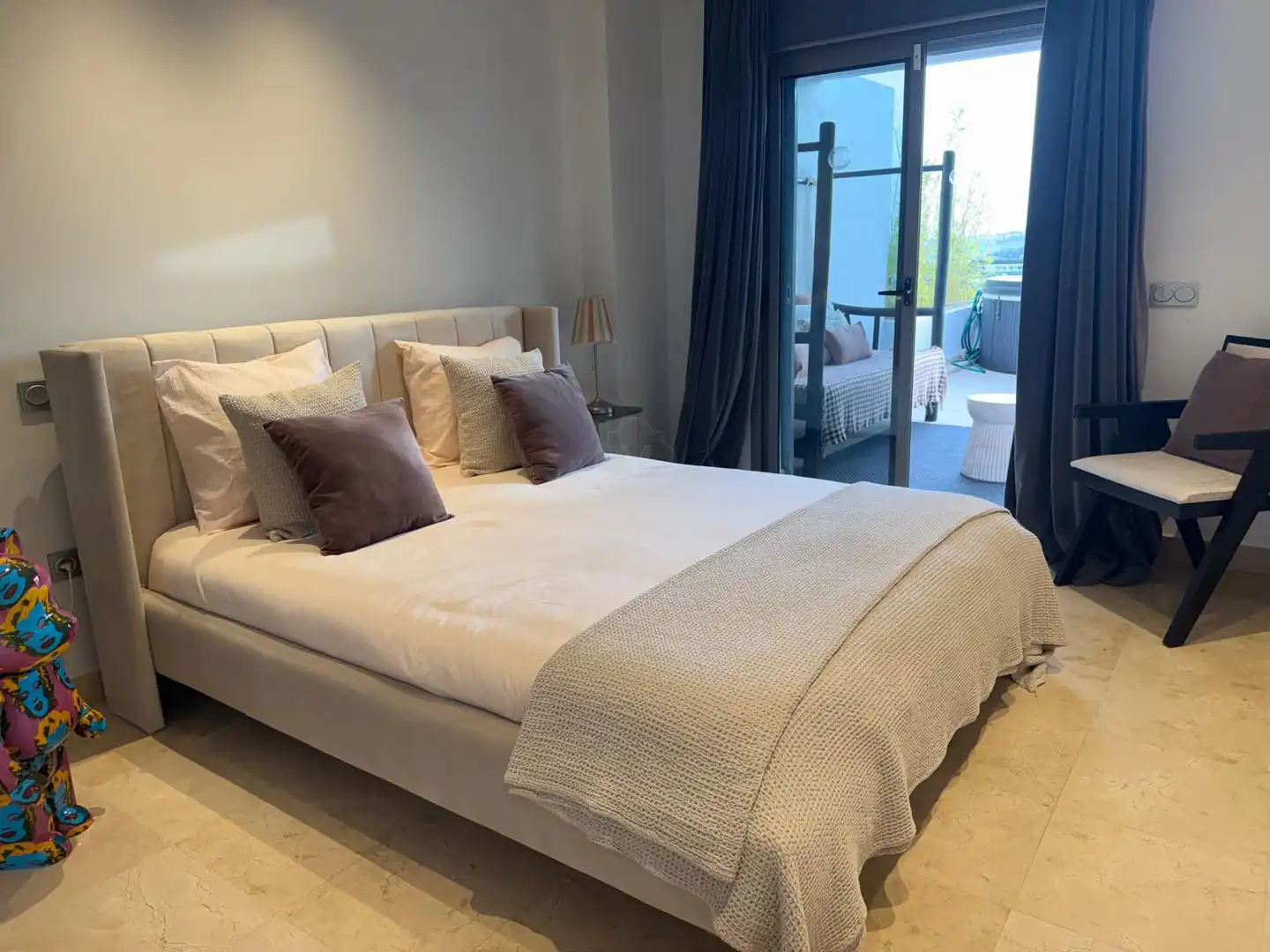 Bedroom of Apartments for rent in Benahavís  with Air Conditioner, Terrace and Swimming Pool