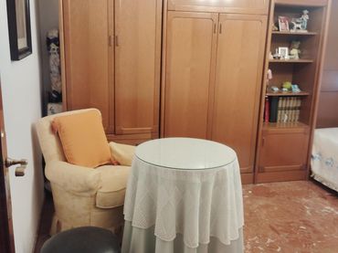 Flat with balcony for sale in Hospital