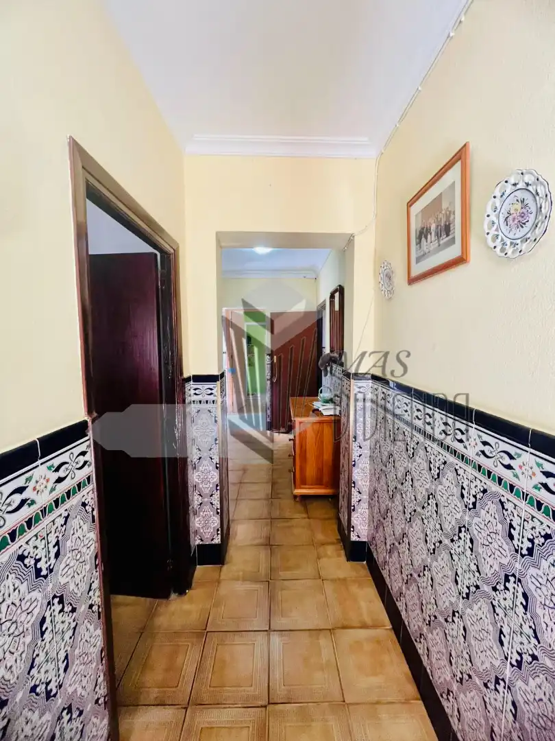 Detached homes for sale in La Línea de la Concepción  with Furnished