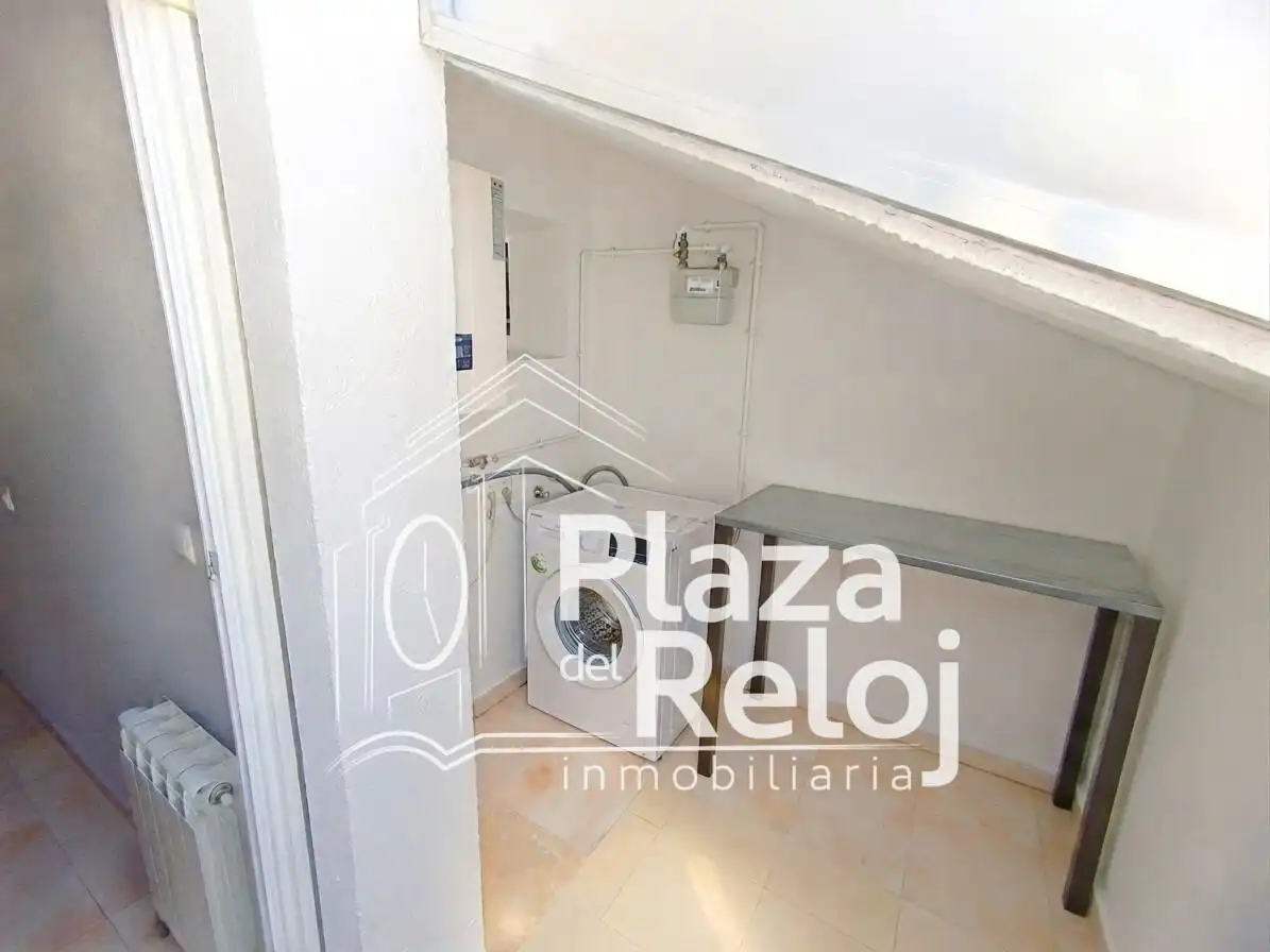 Wohnung zum Verkauf in Talavera de la Reina mit Heizung, Terrasse und Möbliert