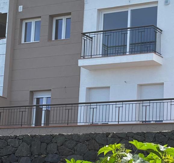 Photo 1 of House or chalet for sale in Cecilio Marrero, Campo de Golf - Agua García - Juan Fernández, Santa Cruz de Tenerife