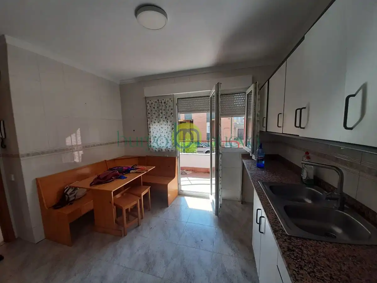 Haus oder Chalet zur Miete in Calle Guadalquivir, San Andrés del Rabanedo pueblo