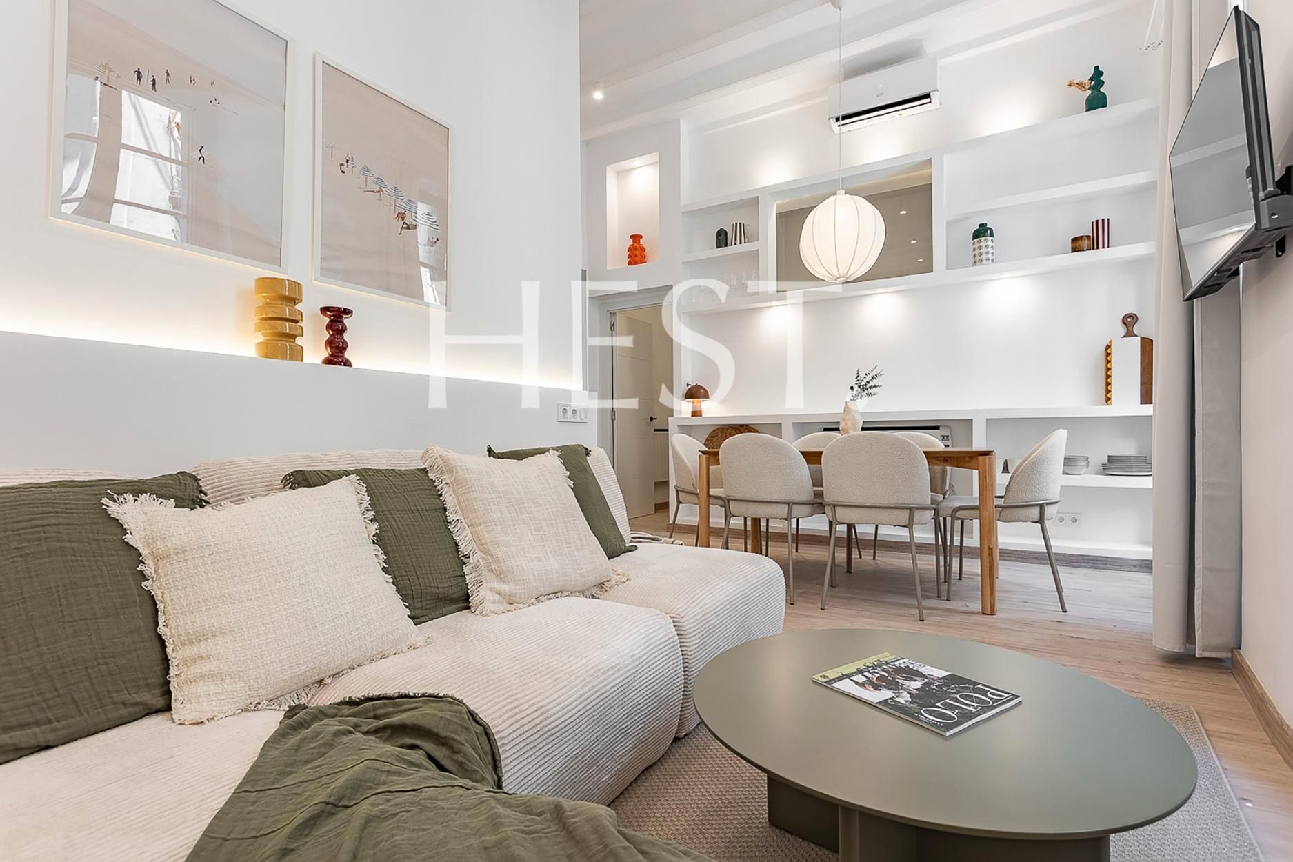 Sala de estar de Piso en venta en  Barcelona Capital con Aire acondicionado, Calefacción y Parquet