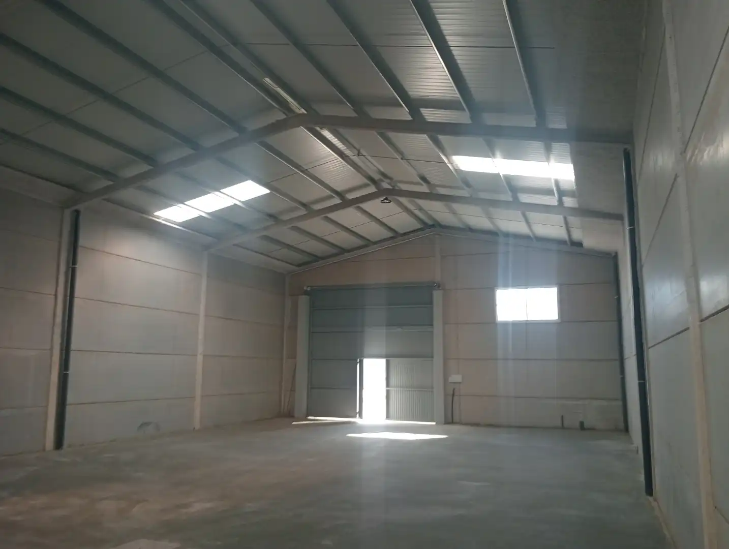 Industrial buildings for rent in Osuna, Sevilla