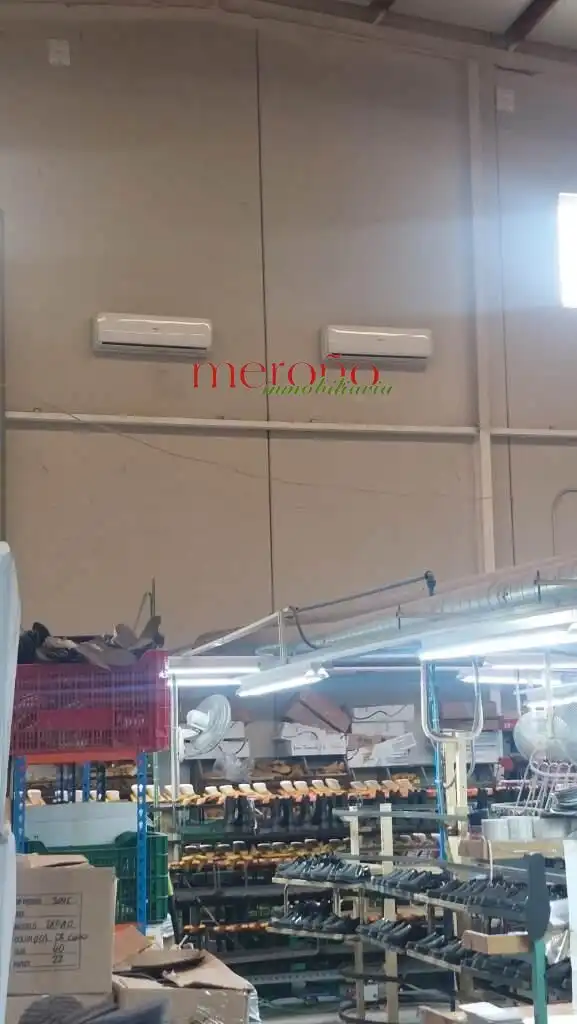 Nave industrial in vendita a Pedanías Este, imagen 4