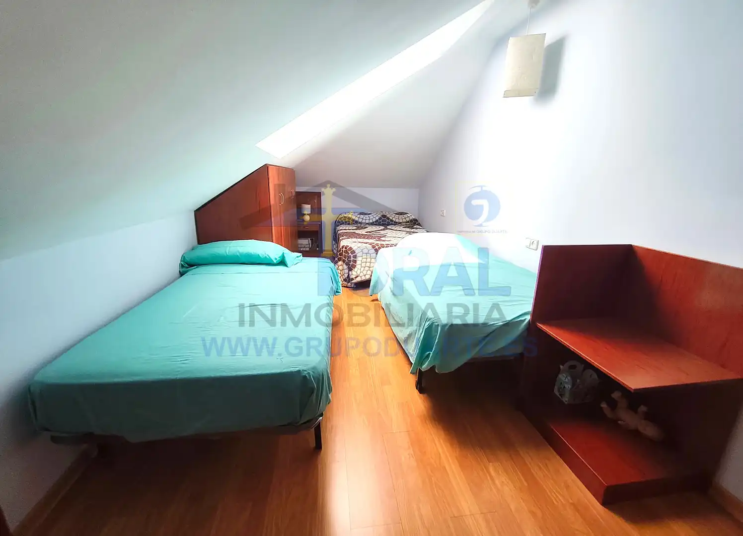 Dormitori de Casa o xalet en venda en Siero amb Calefacció, Jardí privat i Parquet