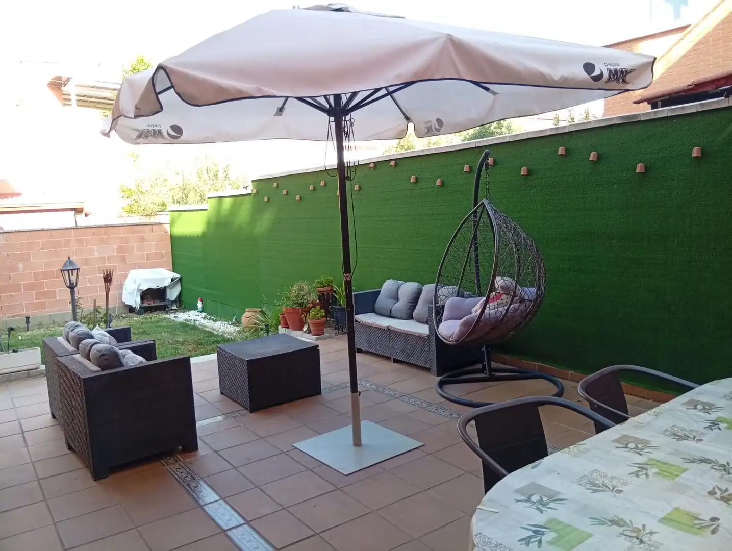 Terrassa de Casa adosada en venda en Daganzo de Arriba amb Aire condicionat, Calefacció i Jardí privat