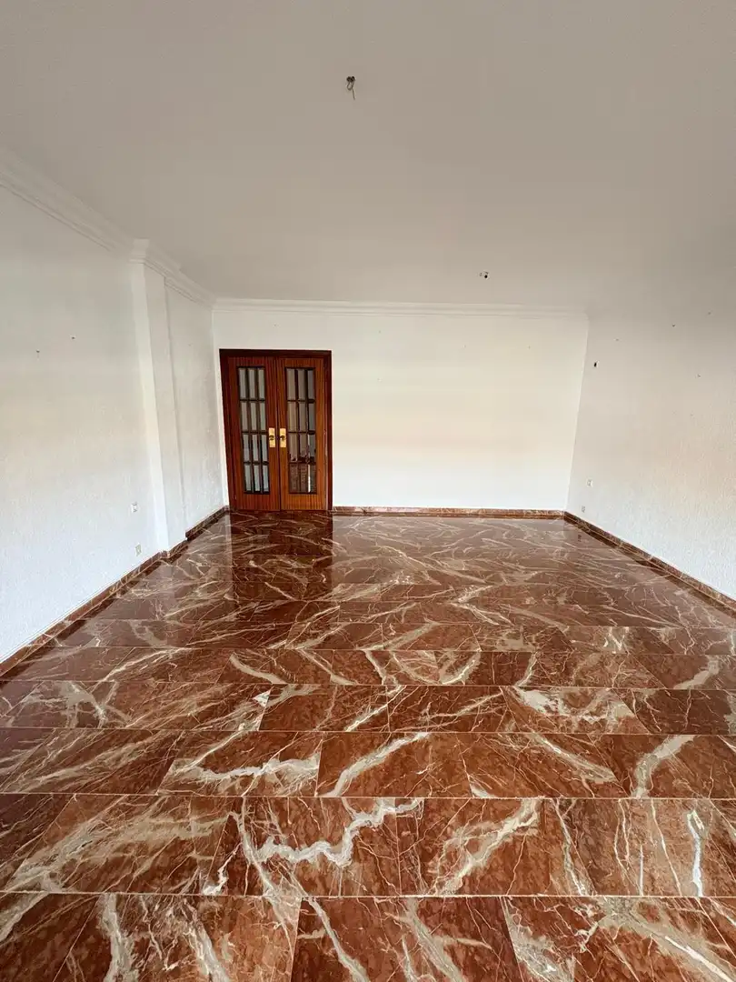Flat for rent in Motril  with Air Conditioner and Balcony