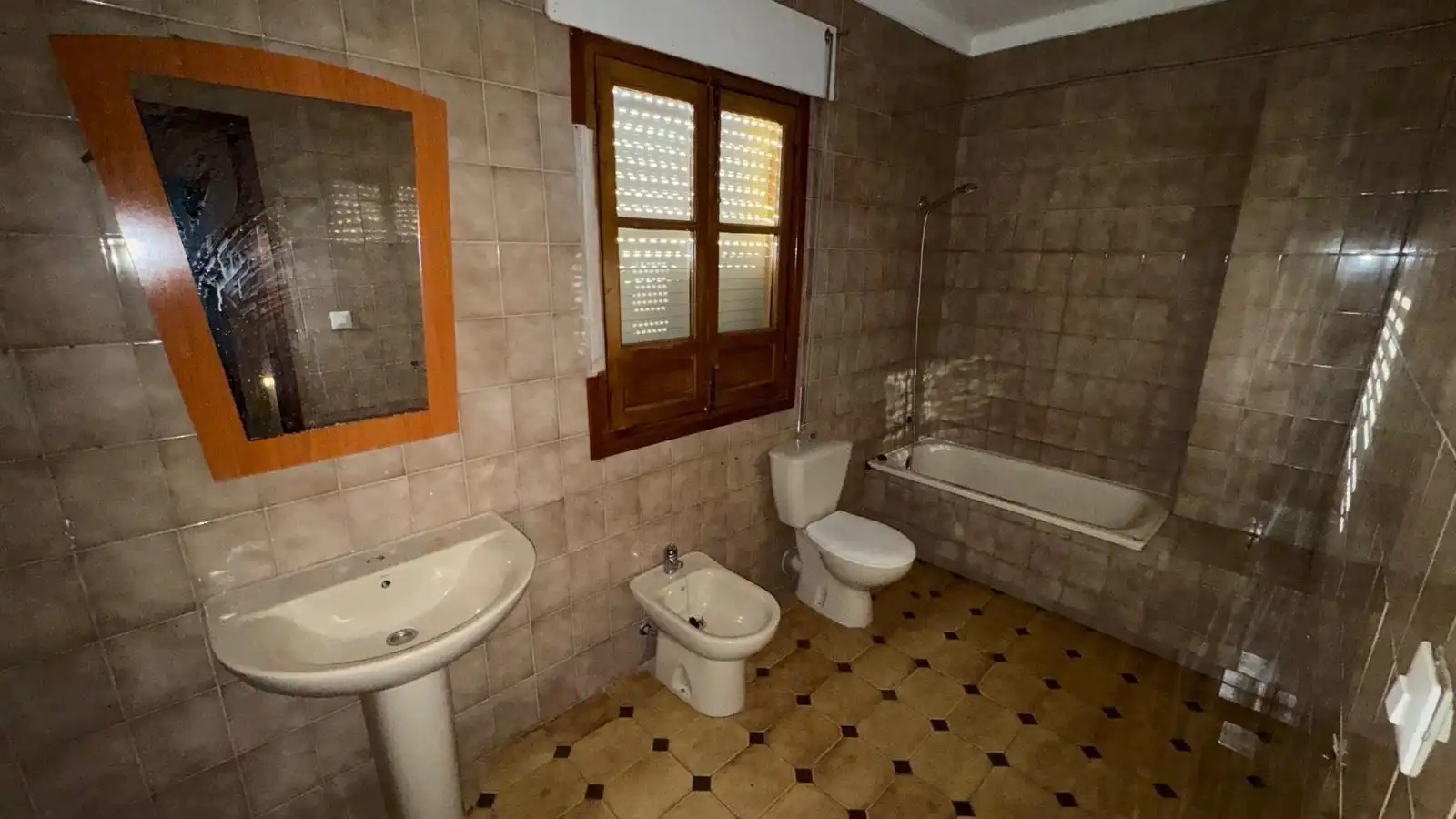 Bathroom of Detached homes for sale in Marchena