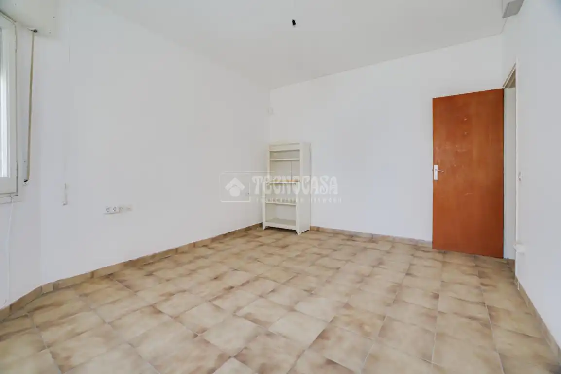 Piso en venta en Mataró con Balcón