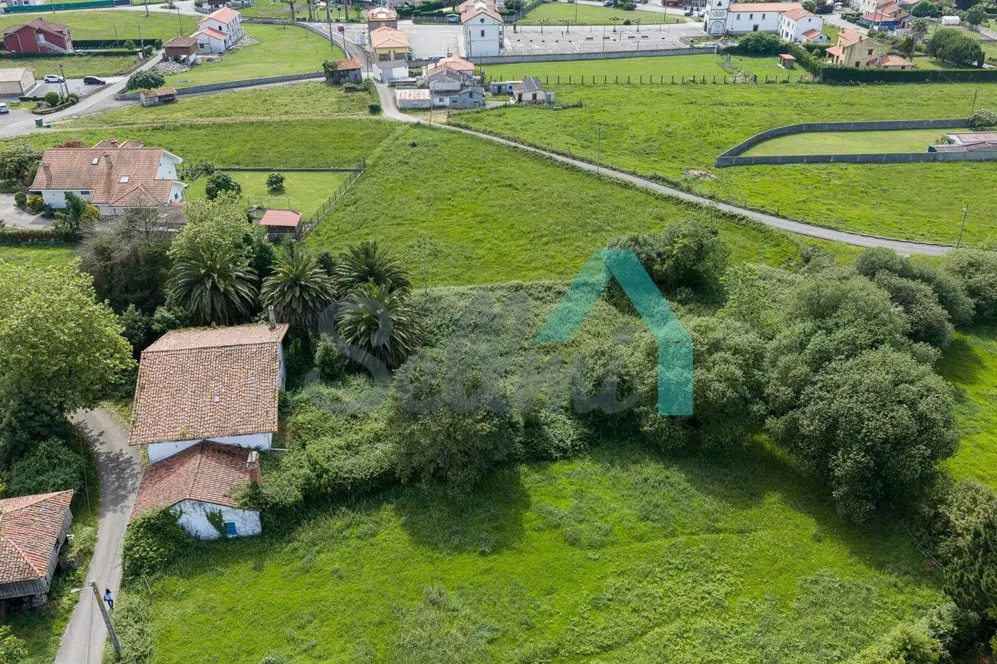 Casa o chalet en venta en Cudillero con Jardín privado, Parquet y Trastero