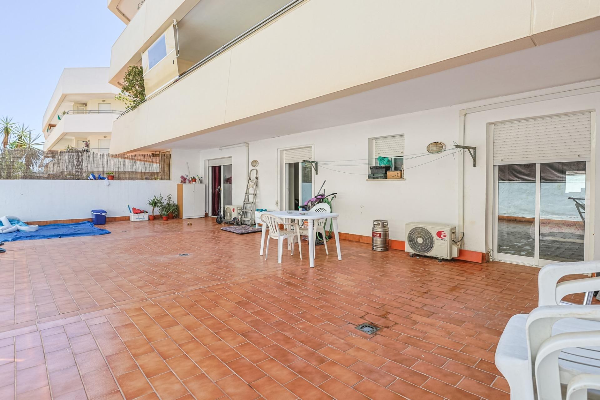 Flat for sale in Avenida de los Países Bajos, 4
