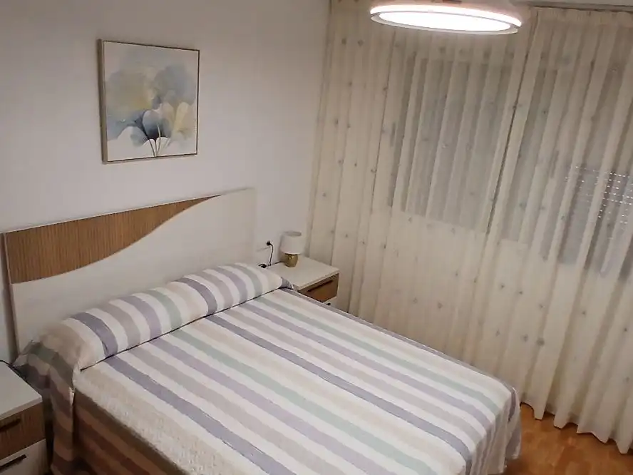Apartment with lift to rent in Carrer José Segrelles 22, imagen 3