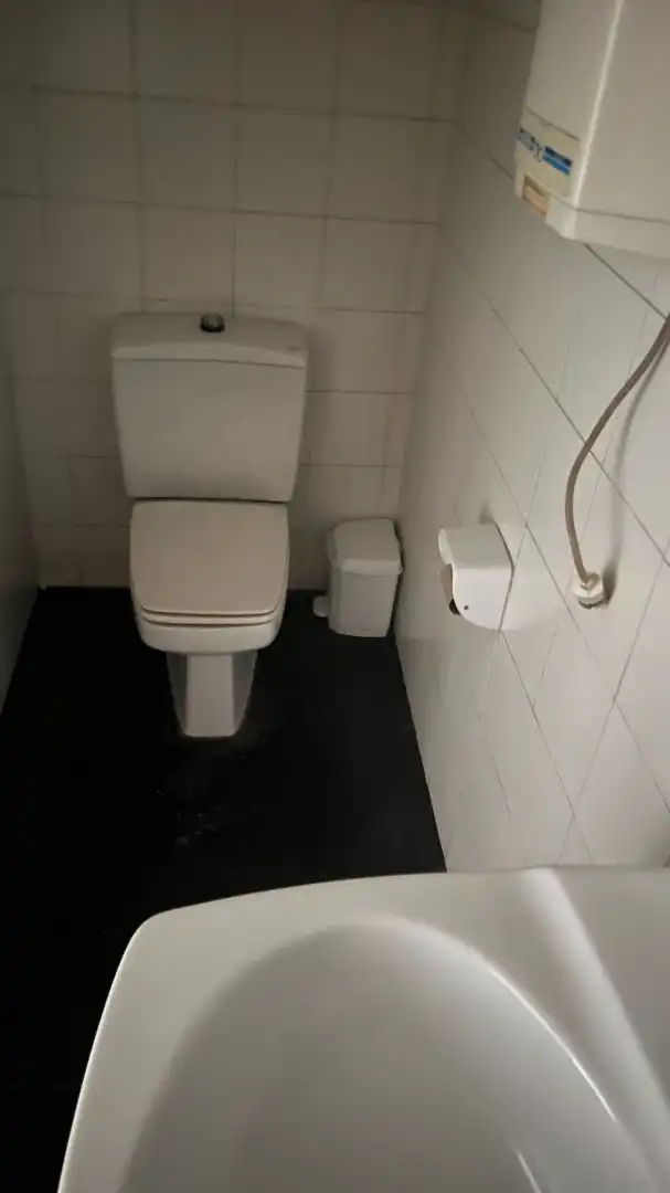 Bany de Local de lloguer en Valencia