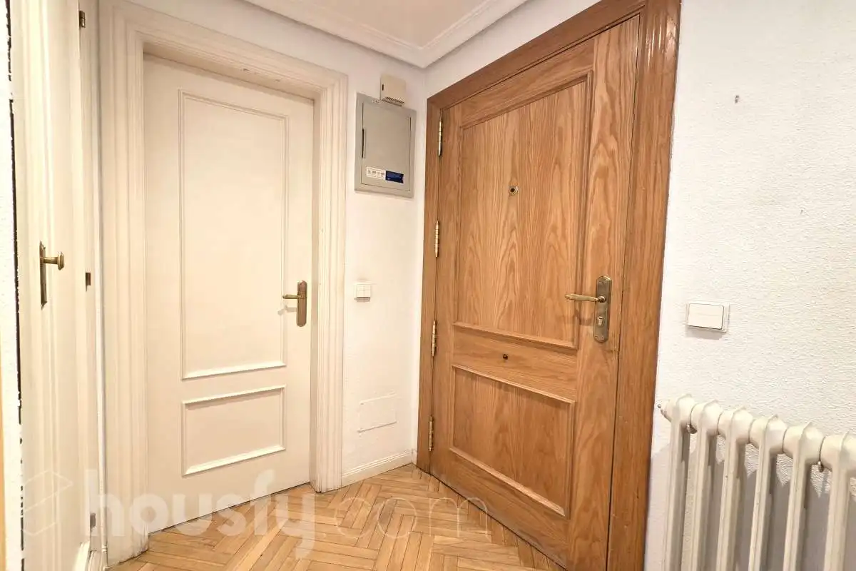 Wohnung zur Miete in Calle del Corazón de María, Prosperidad