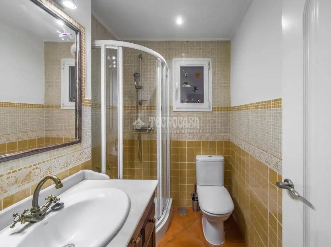 Baño de Piso en venta en Leganés con Calefacción