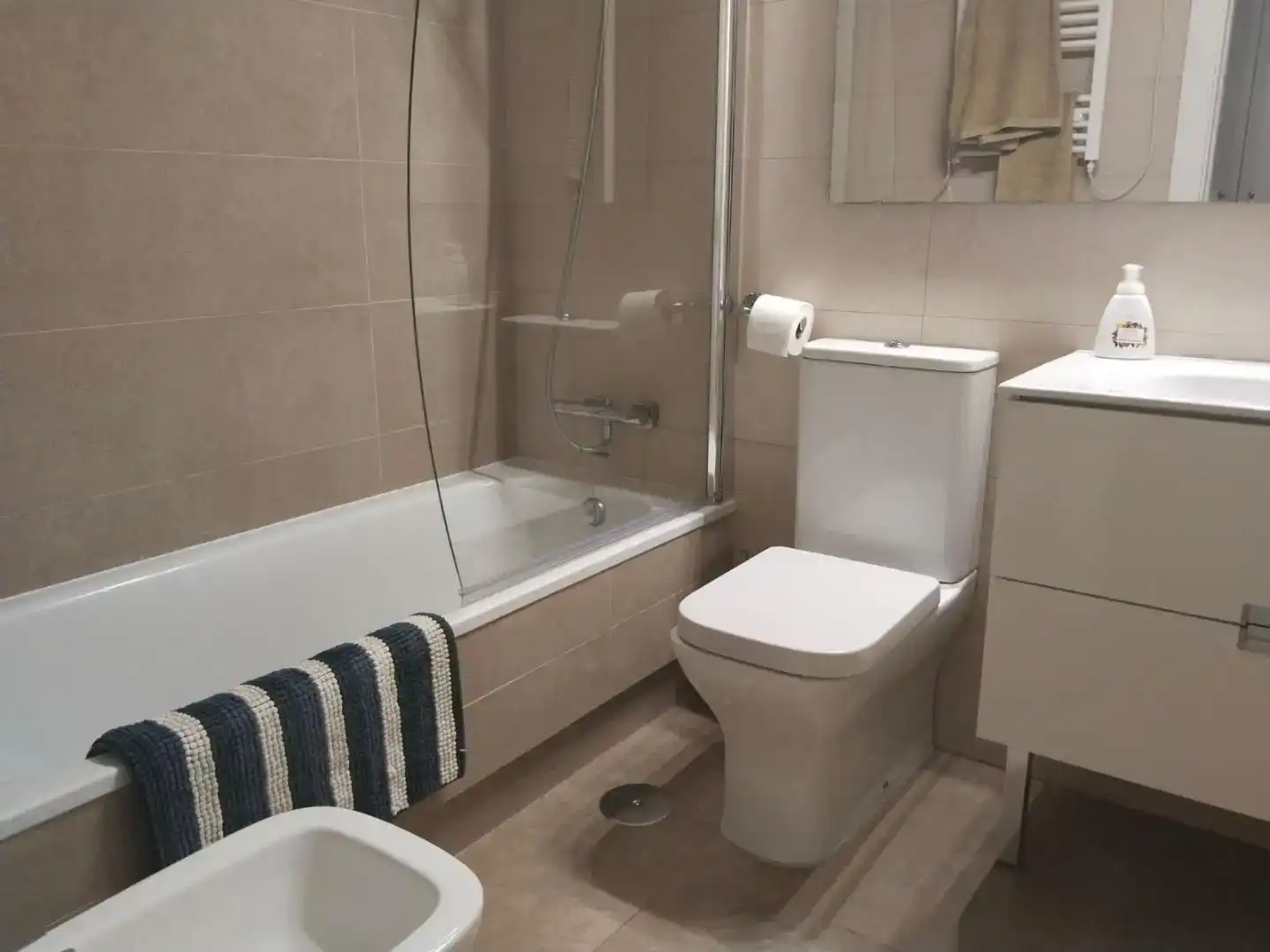 Flat for rent in Mairena del Aljarafe, Sevilla