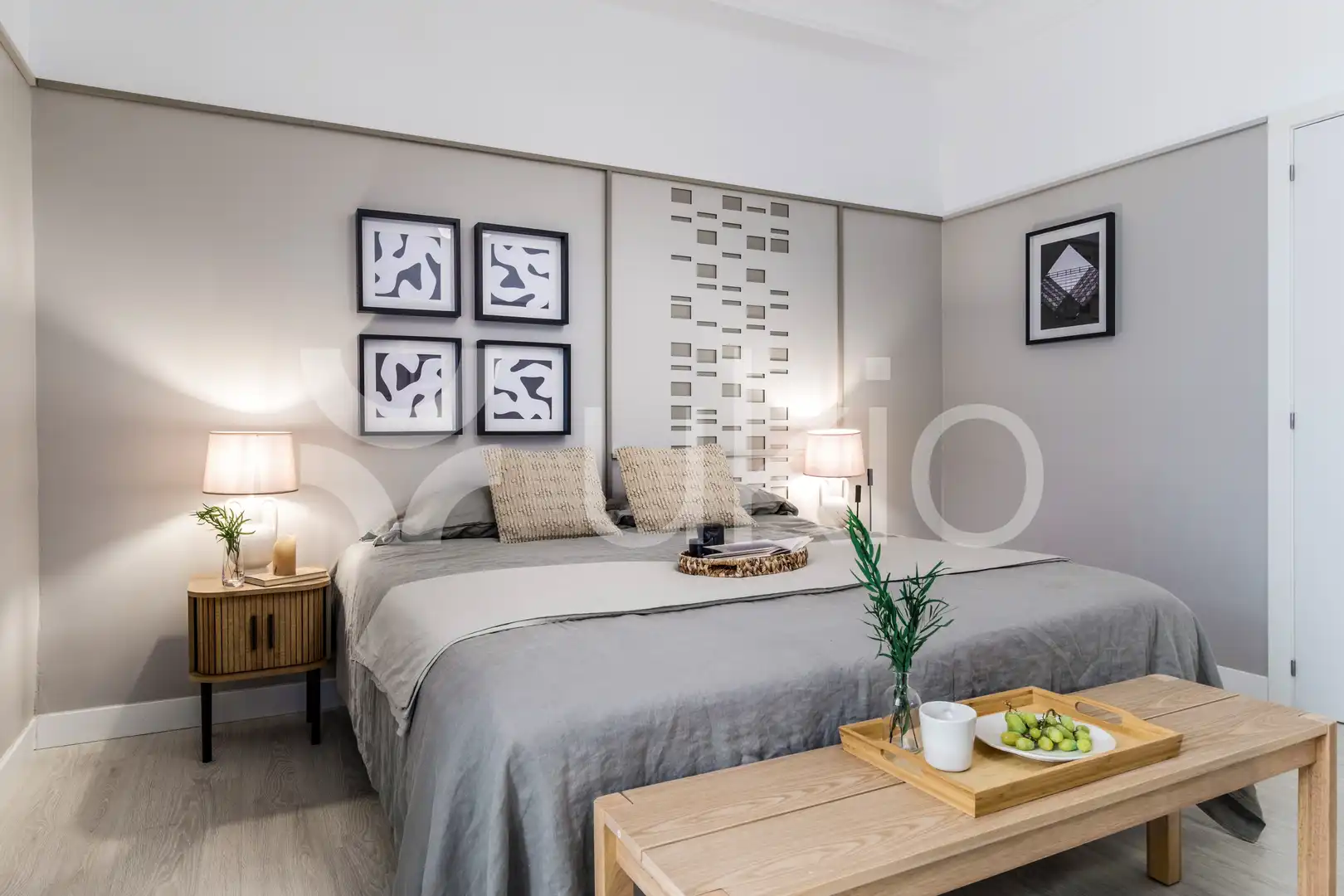 Dormitori de Apartament de lloguer en Madrid amb Aire condicionat, Calefacció i Terrassa