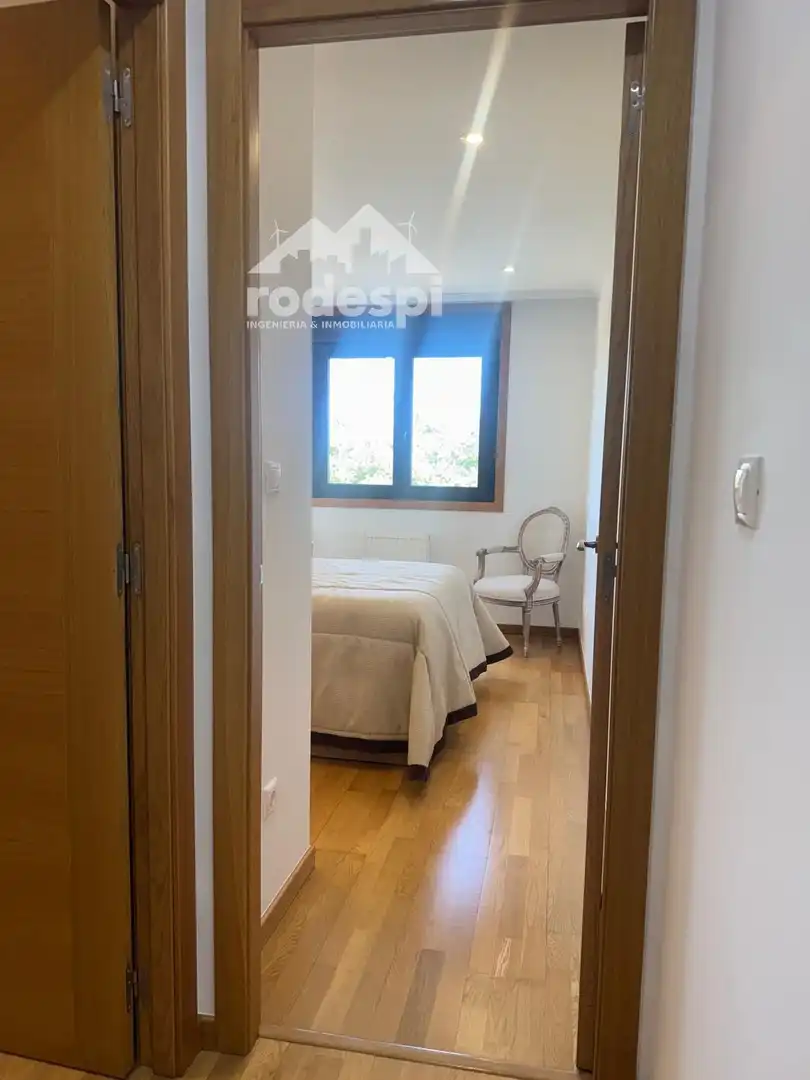 Habitación de Piso en venta en Ponteareas con Calefacción, Trastero y Amueblado