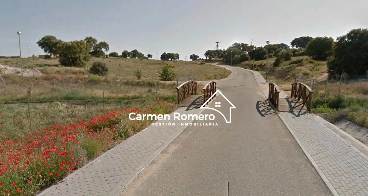 Residential land for sale in Villamayor, imagen 3