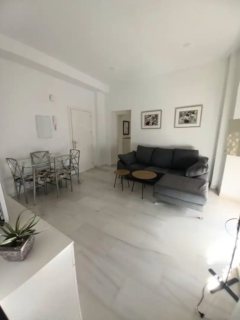 Apartment with terrace to rent in Centro