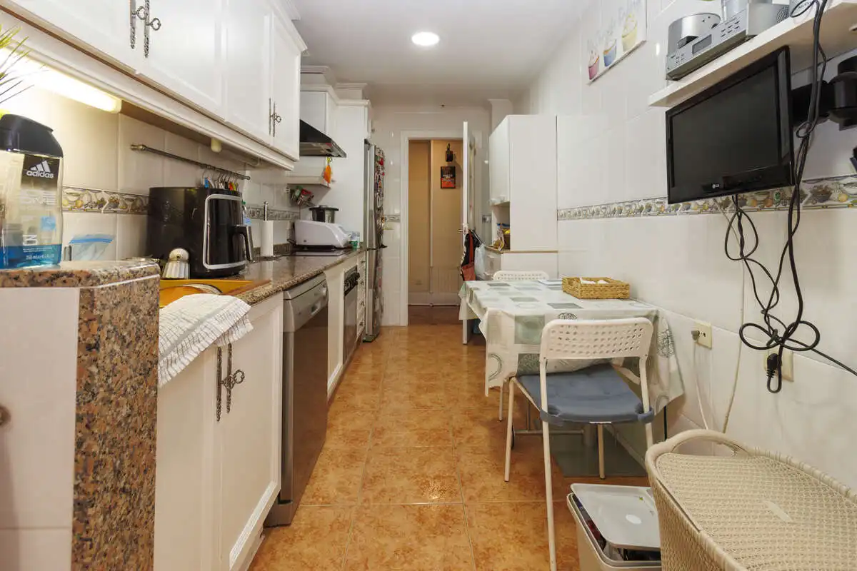 Cocina de Piso en venta en Albal con Trastero y Balcón