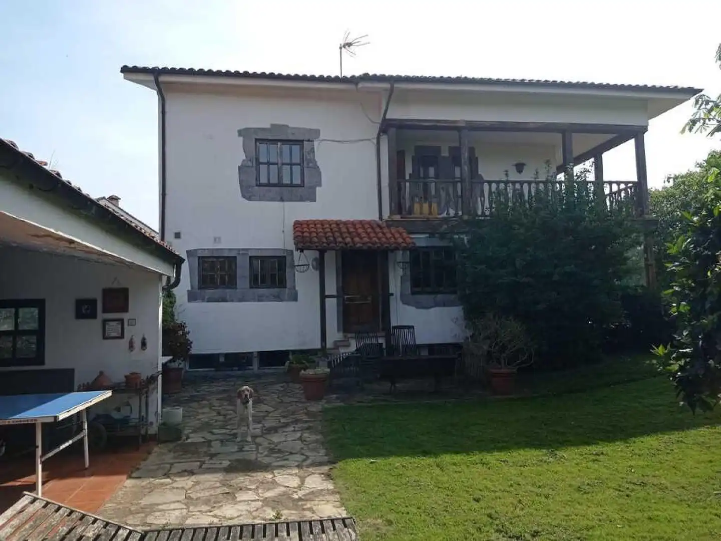 Außenansicht von Haus oder Chalet zum Verkauf in Gijón 