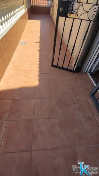 Casa amb terrassa en venda a Calle Alemania, imagen 13