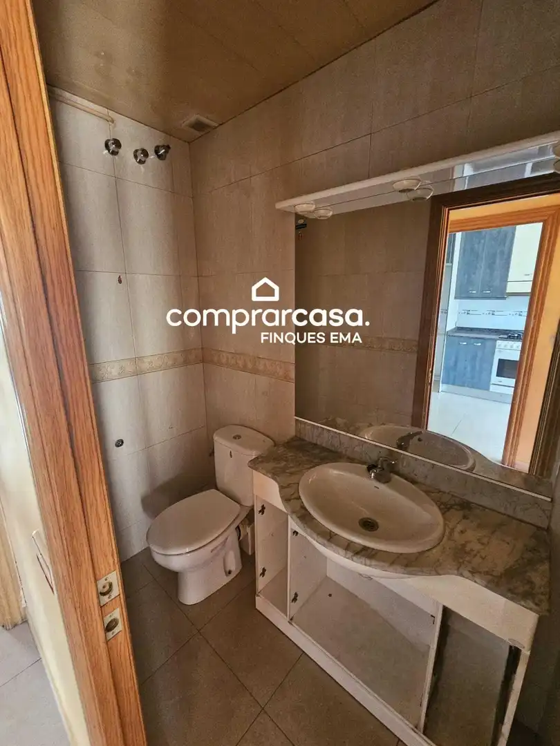 Baño de Dúplex en venta en Mollet del Vallès con Balcón