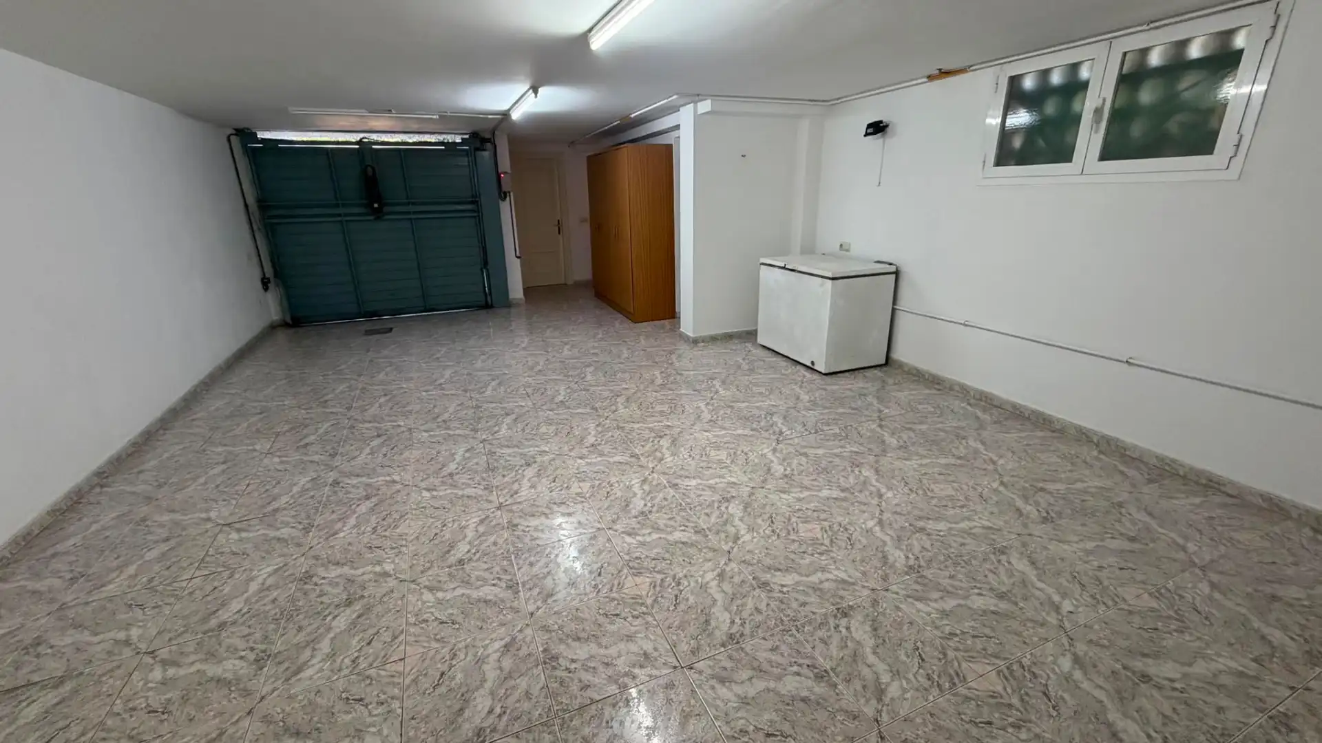 Detached homes for sale in Girona  with Air Conditioner, Heating and Private garden