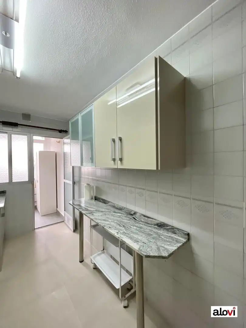 Kitchen of Flat for rent in Granada  with Furnished and Balcony