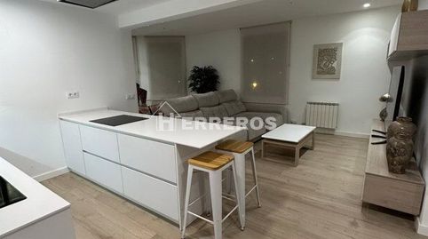 Foto 4 de Apartamento en venta en Juan XXIII, Gran Via, Logroño