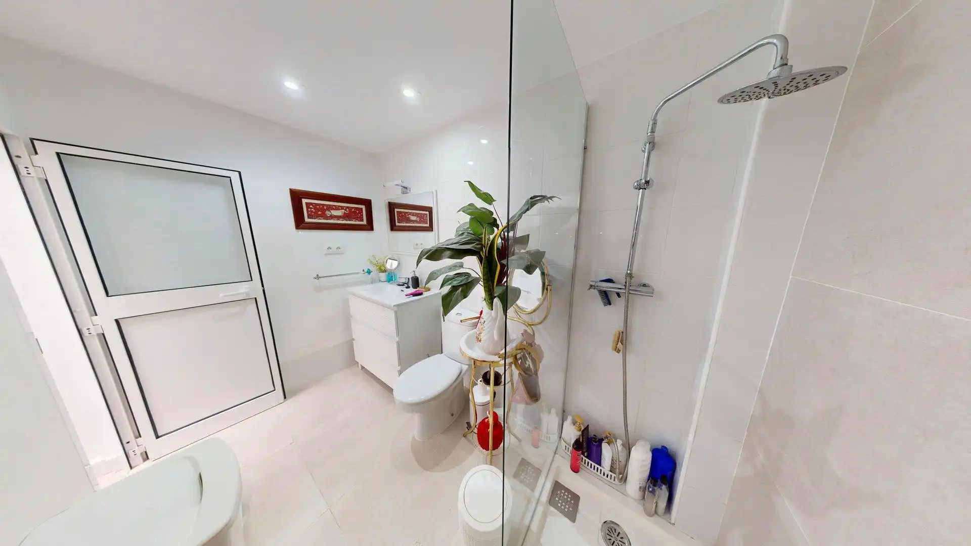 Baño de Casa adosada en venta en Benalmádena con Calefacción, Jardín privado y Terraza