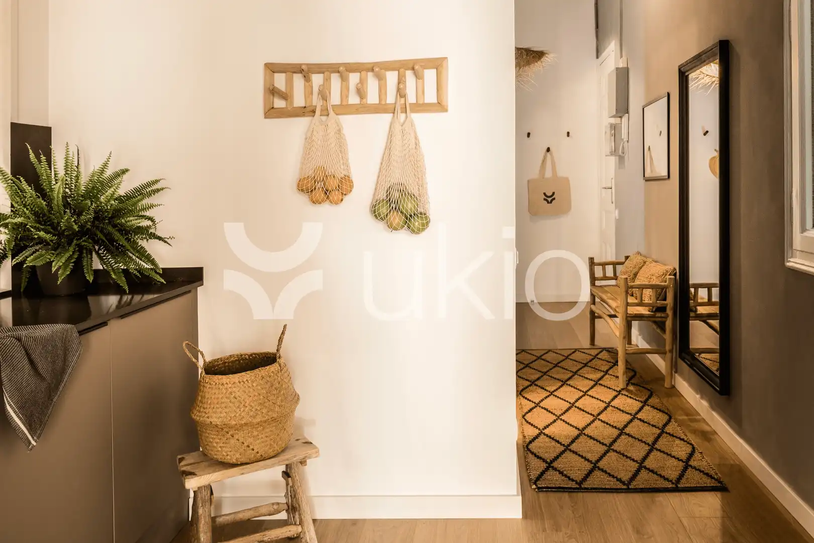 Appartement compact avec terrasse à louer à Carrer de París, imagen 6