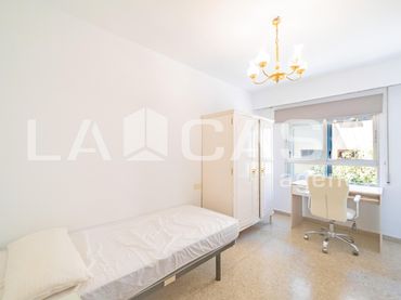 Flat with lift for sale in Carrer del Doctor Manuel Candela