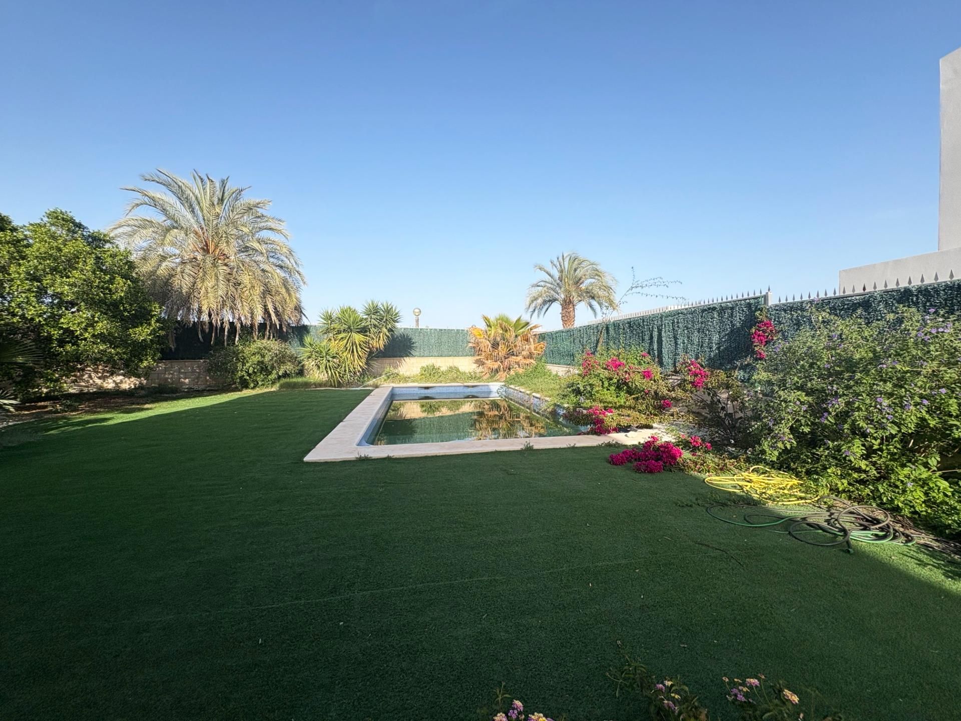 Jardí de Casa o xalet en venda en Elche / Elx amb Aire condicionat, Calefacció i Jardí privat