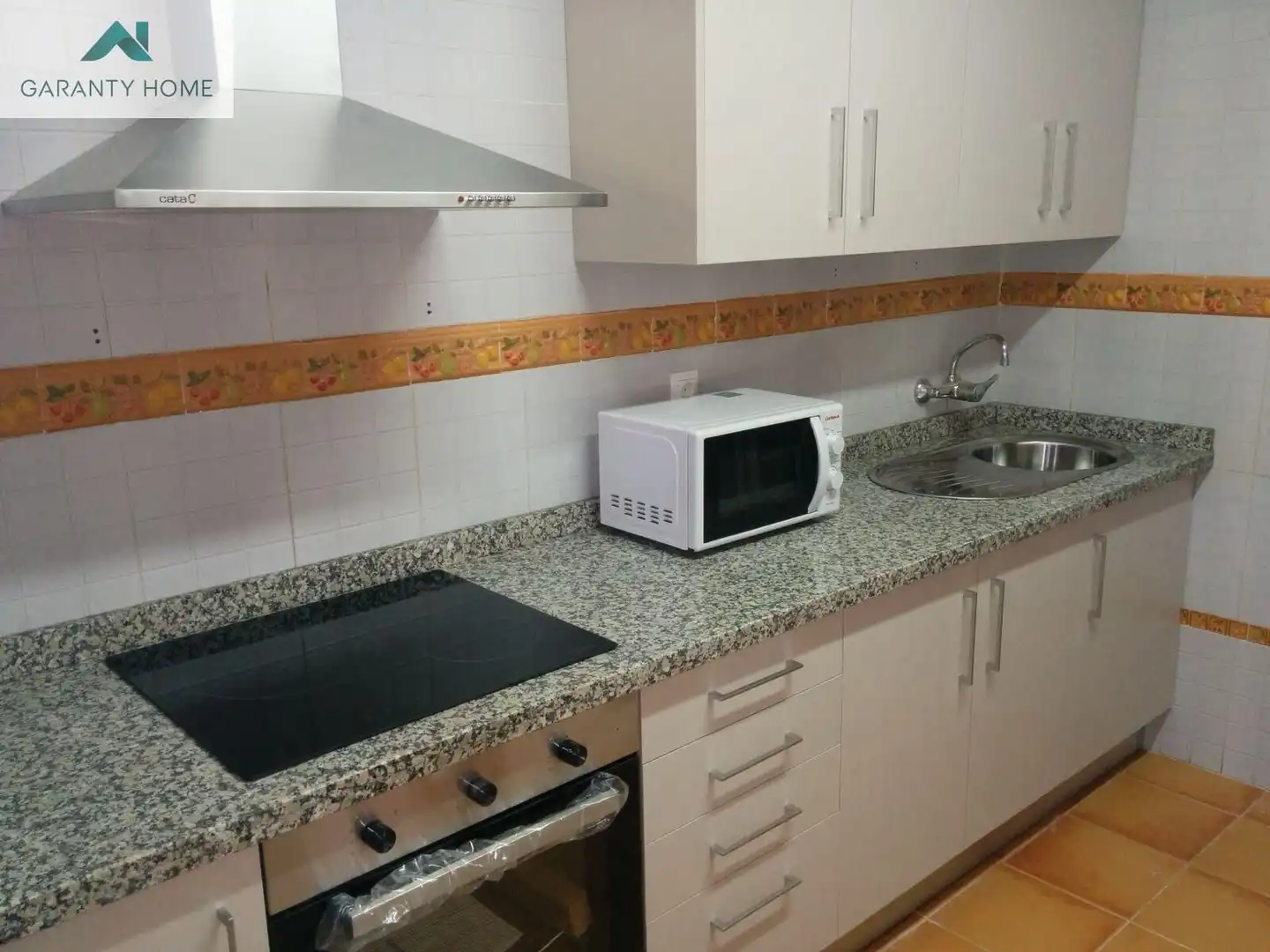 Cocina de Casa adosada de alquiler en Vélez-Málaga con Amueblado