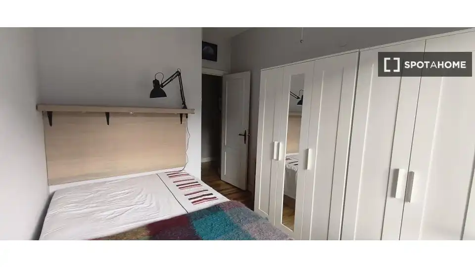 Room in Getxo , Bizkaia